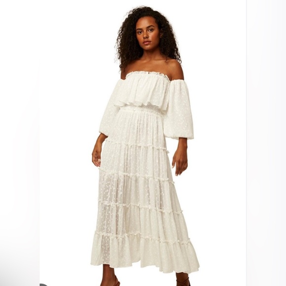 Misa Los Angeles Cassandra Tiered Maxi Dress White On or Off-Shoulder Small NWT - Picture 3 of 15